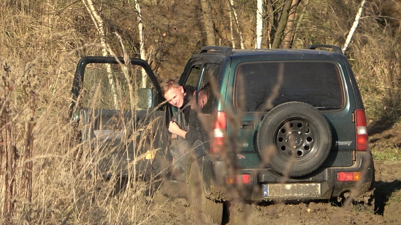 Najtańszy samoch&oacute;d terenowy 4x4 - Suzuki Jimny