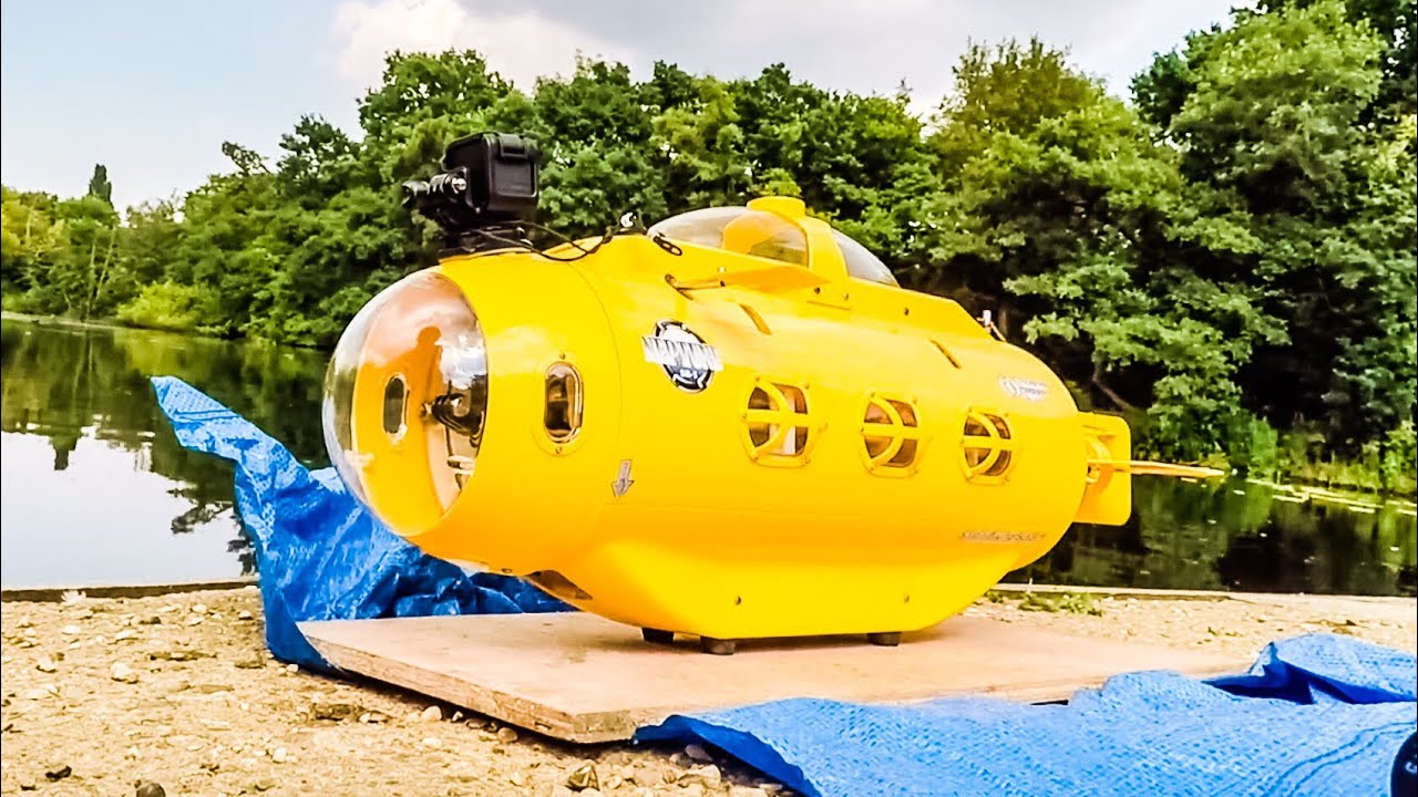 Neptune SB-1 static dive RC submarine part 3:  first running video