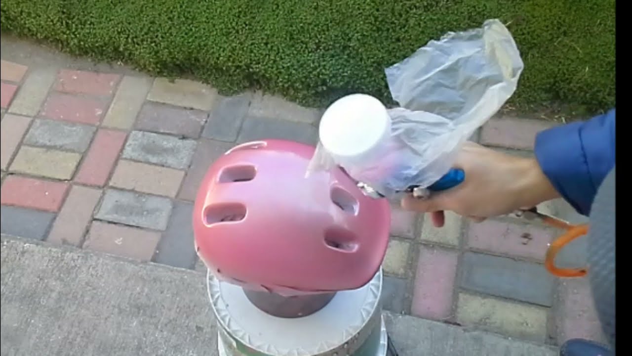 Aplicación de pintura poliuretano sobre plástico  #Restoration Helmet