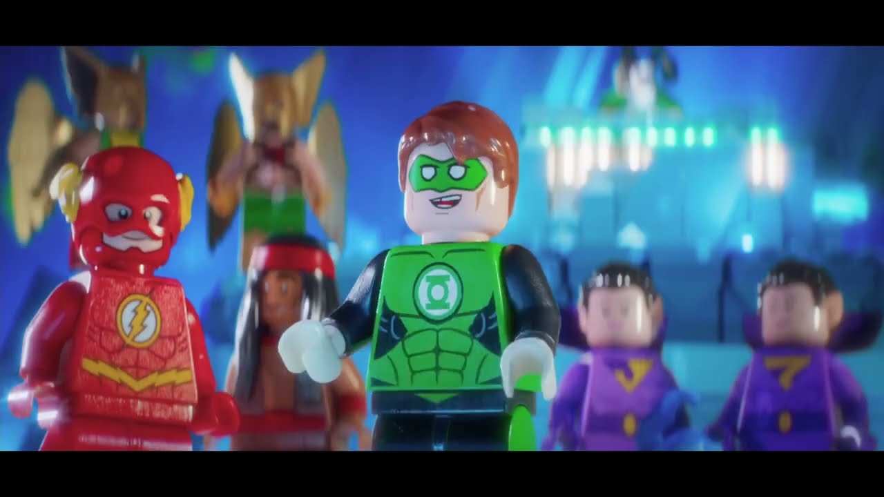 The Lego Batman Movie - Superman's party + stealing the projector