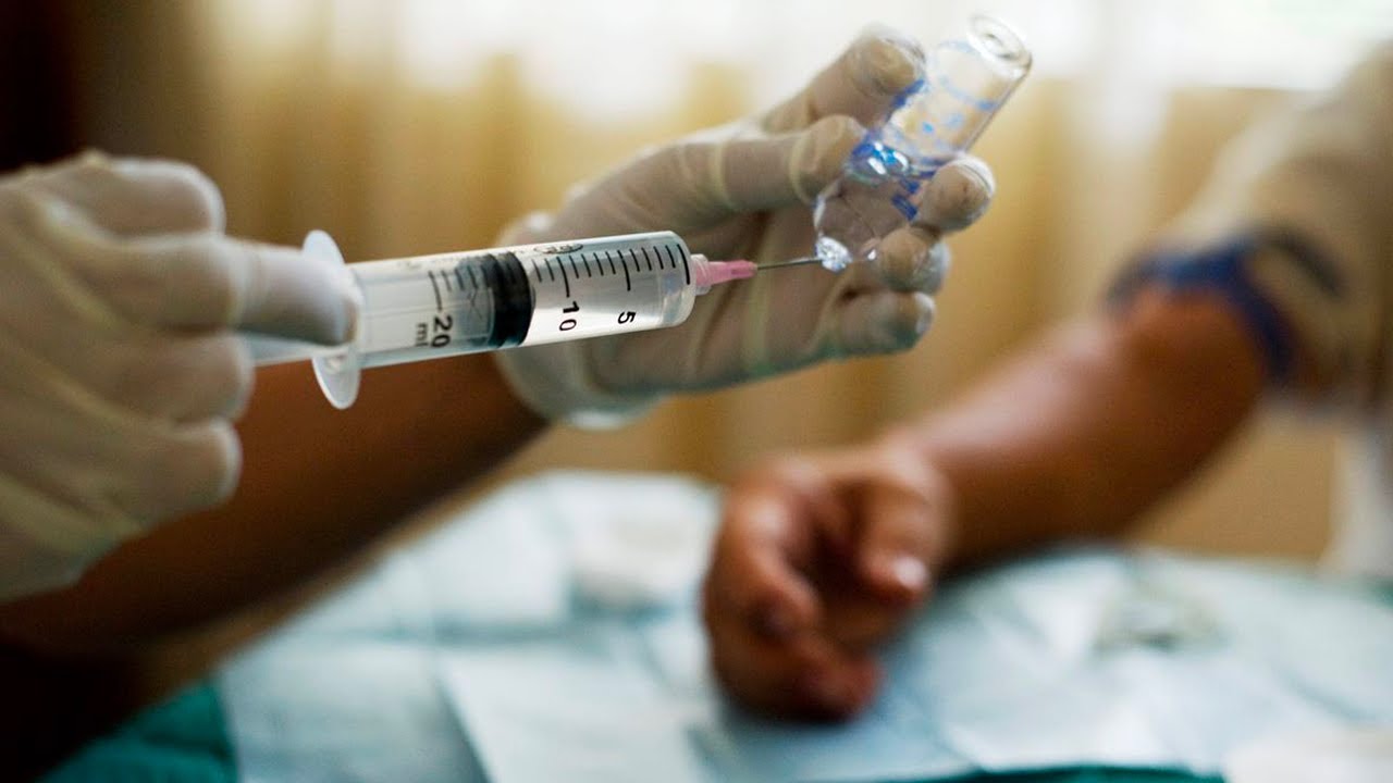 Fin de vie : qui pourrait b&eacute;n&eacute;ficier de l'aide &agrave; mourir et dans quelles conditions