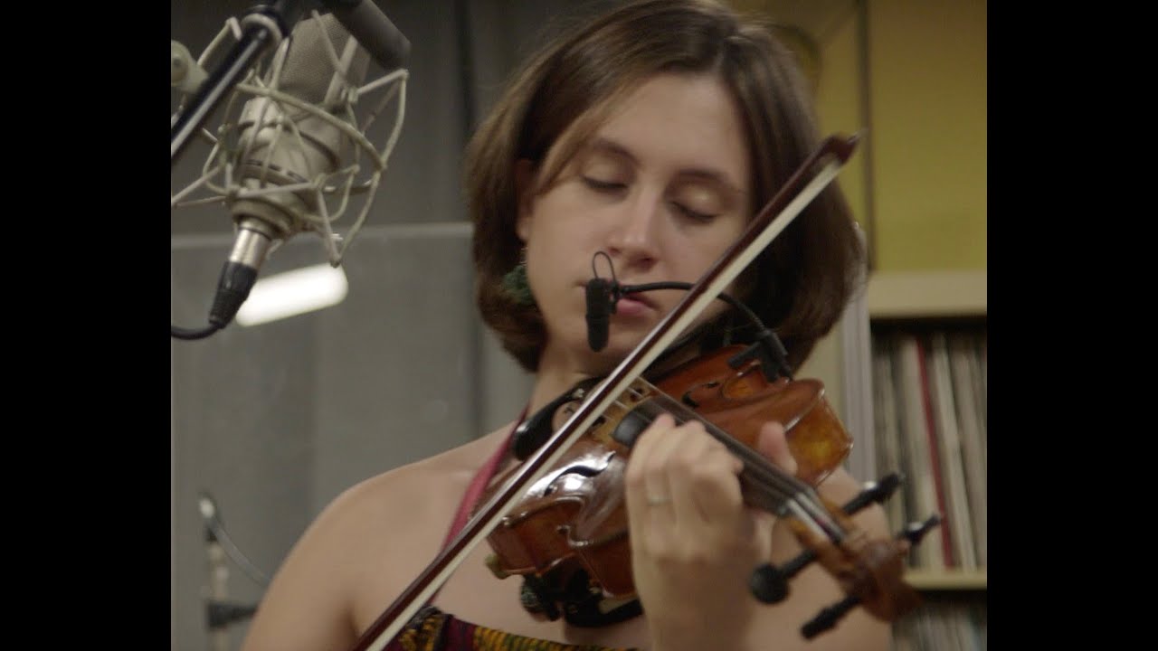 2019 Rabo de nube  ÈLIA BASTIDA, JOAN CHAMORRO, JOSEP TRAVER 