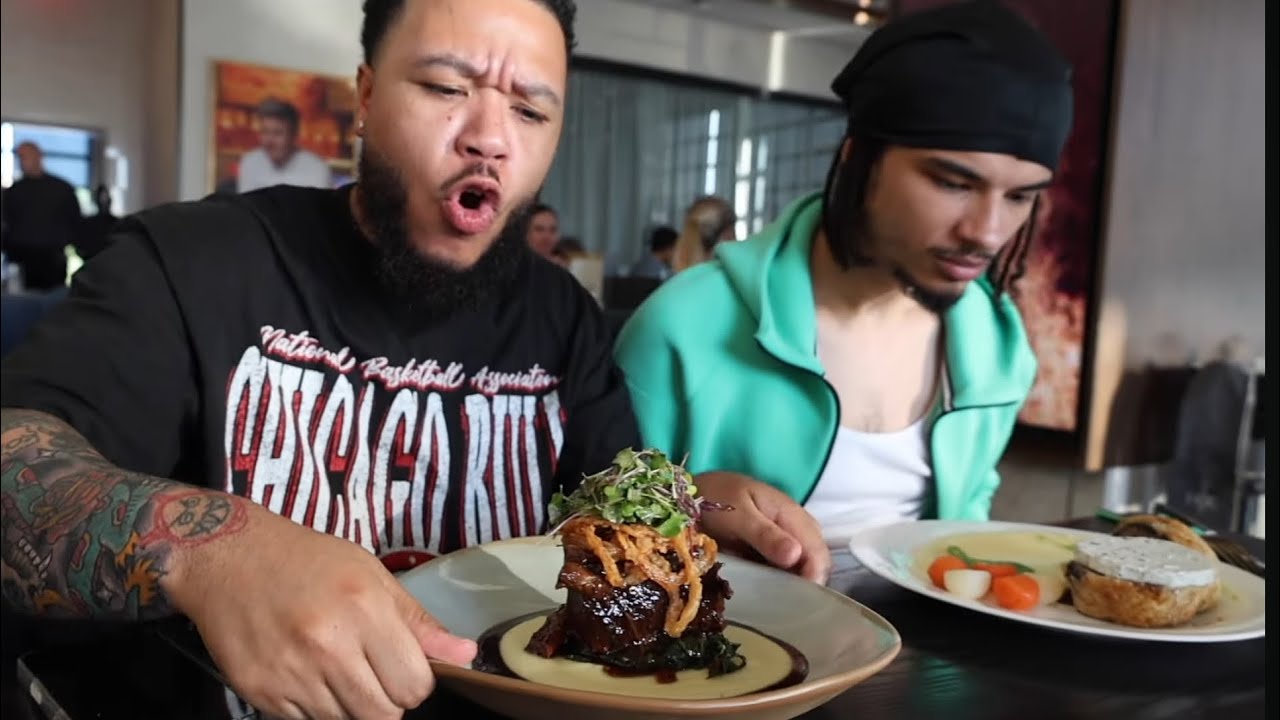 Trying Gordon Ramsays MOST popular menu items!