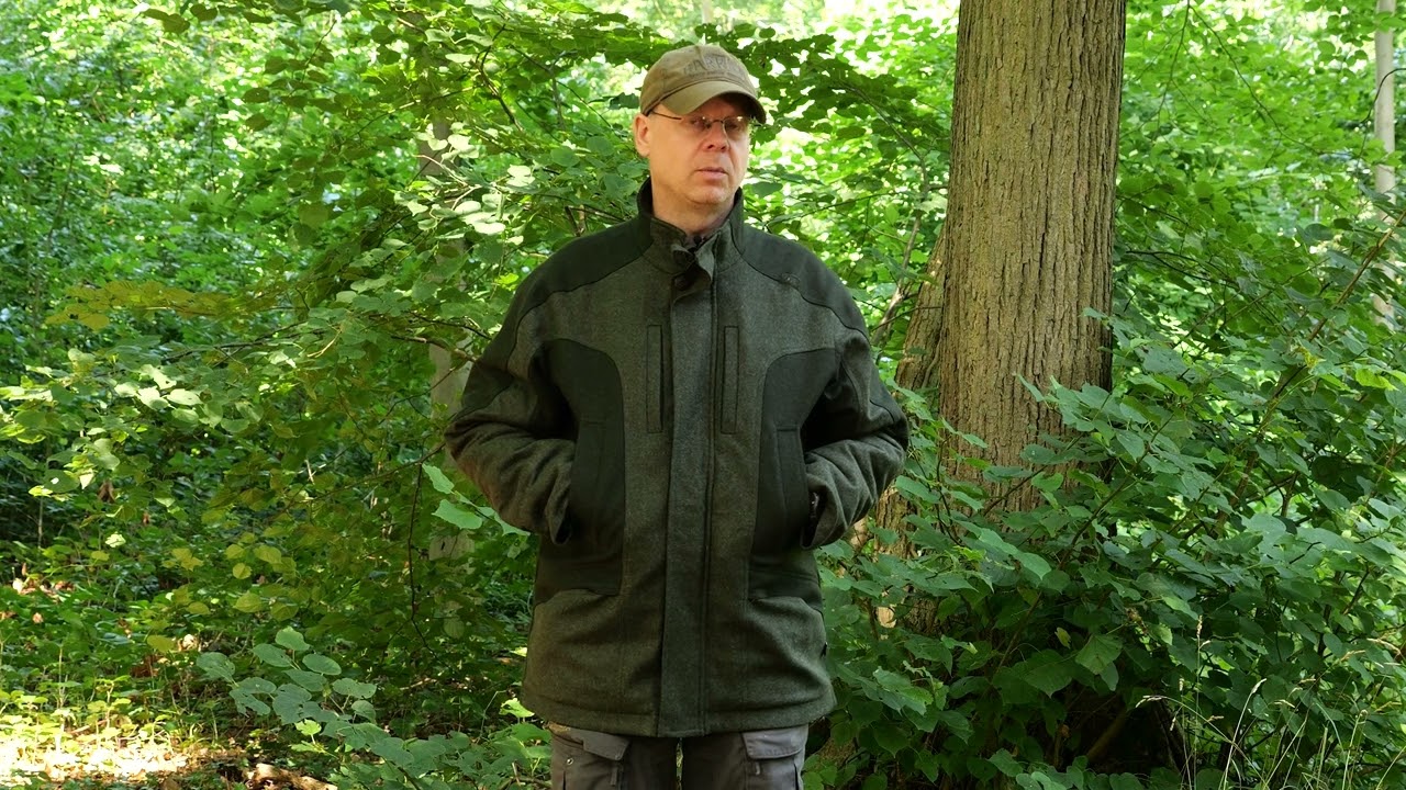 Die Lodenjacke Zwettl 4 von Jagdhund im Detail erklärt