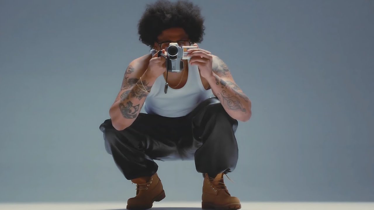Lou Phelps - IS MY MIC ON (Official Visualizer)