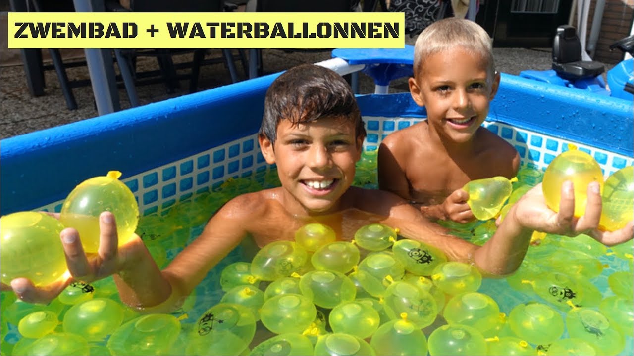 HET ZWEMBAD VOL WATERBALLONNEN MET MIJN BROERTJE