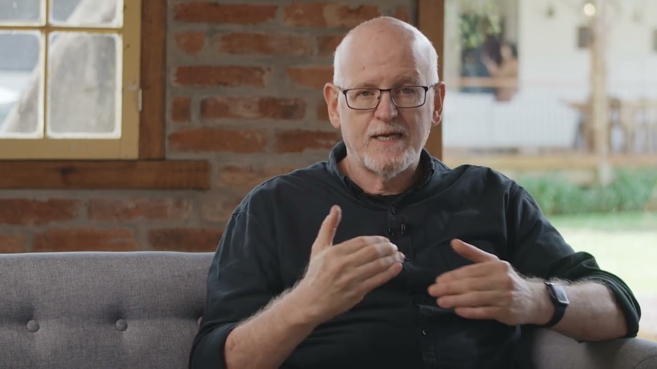 Conversa com especialista - Daniel Becker - V&iacute;nculo entre o cuidador e o beb&ecirc;