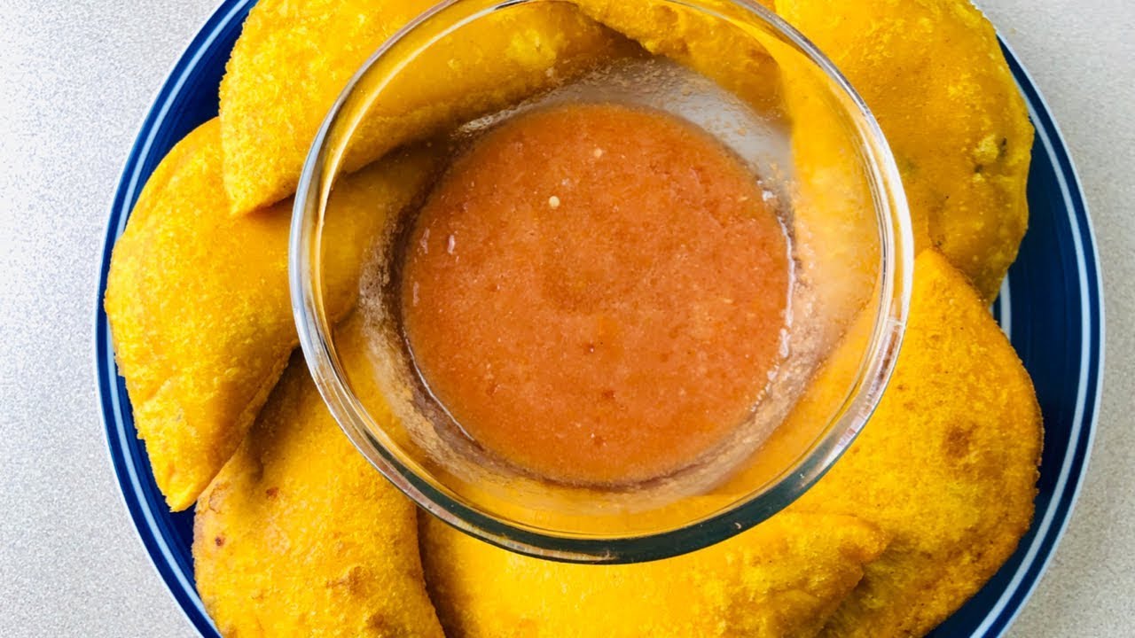 How To Make Colombian Empanadas w/Ground Beef