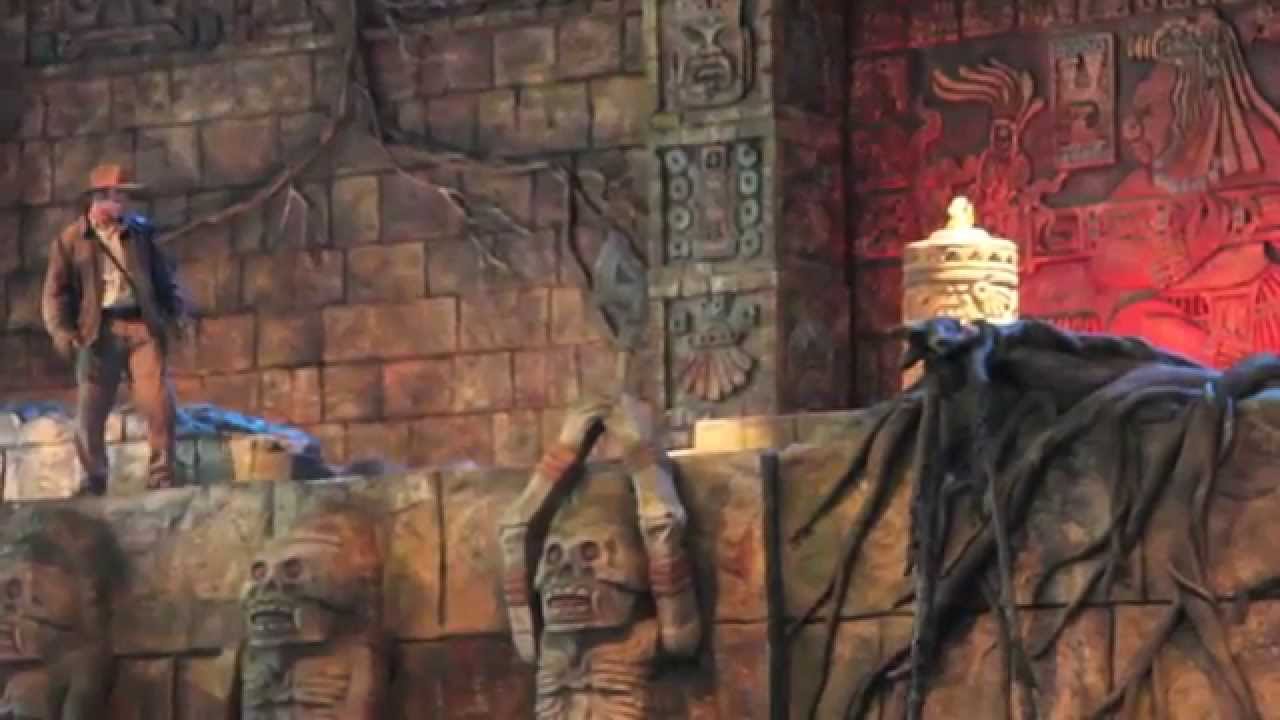 Indiana Jones Epic Stunt Spectacular! 