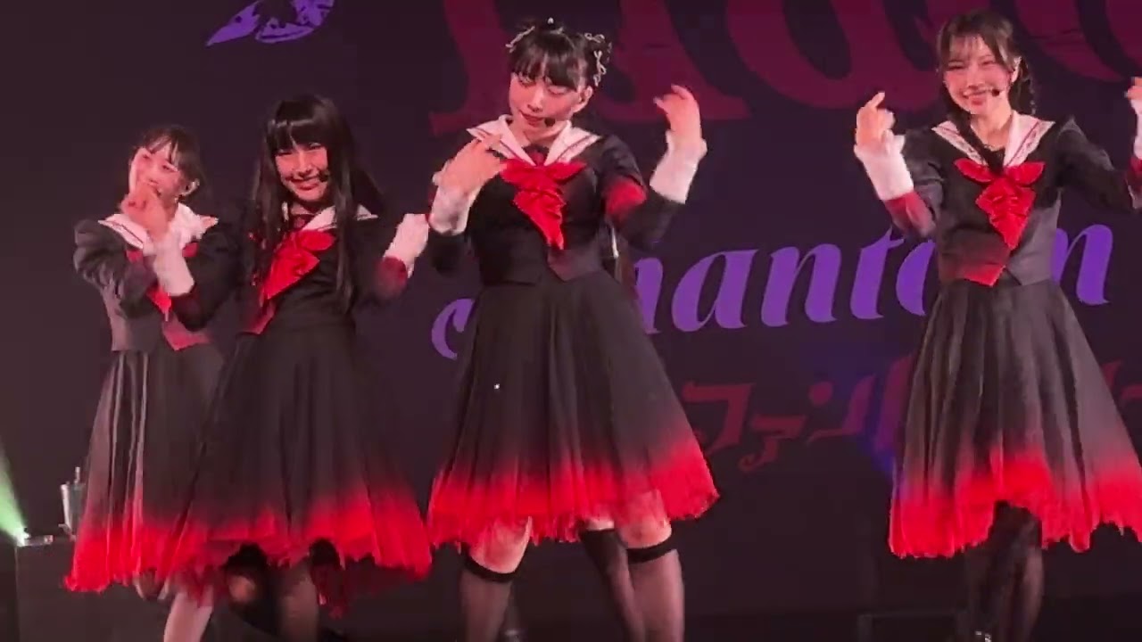 『美少女戦士セーラームーン』の主題歌〈ムーンライト伝説〉 Phantom Siita 1st WORLD TOUR “Moth to a flame” Singapore