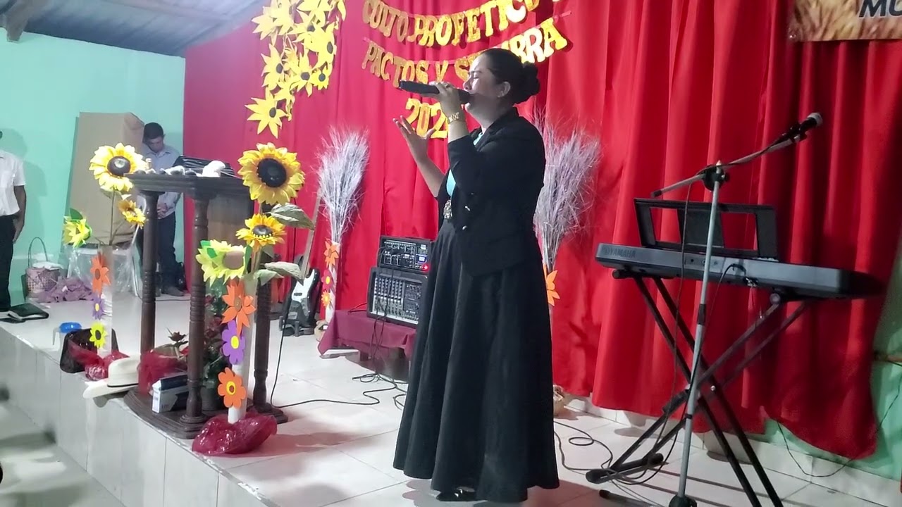SOLISTA JENNY LEÓN PÁGINA2 QUIERO ESTAR SERCA DE TY JESÚS 