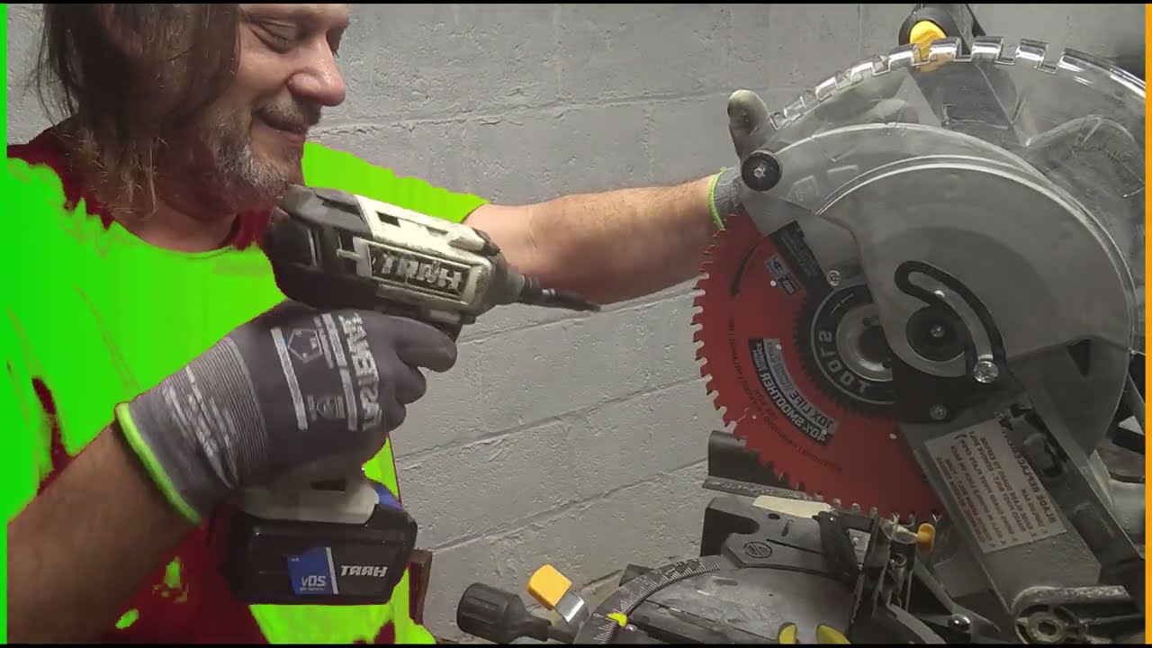 Changing Miter Saw Blade on Marv Tool Saw