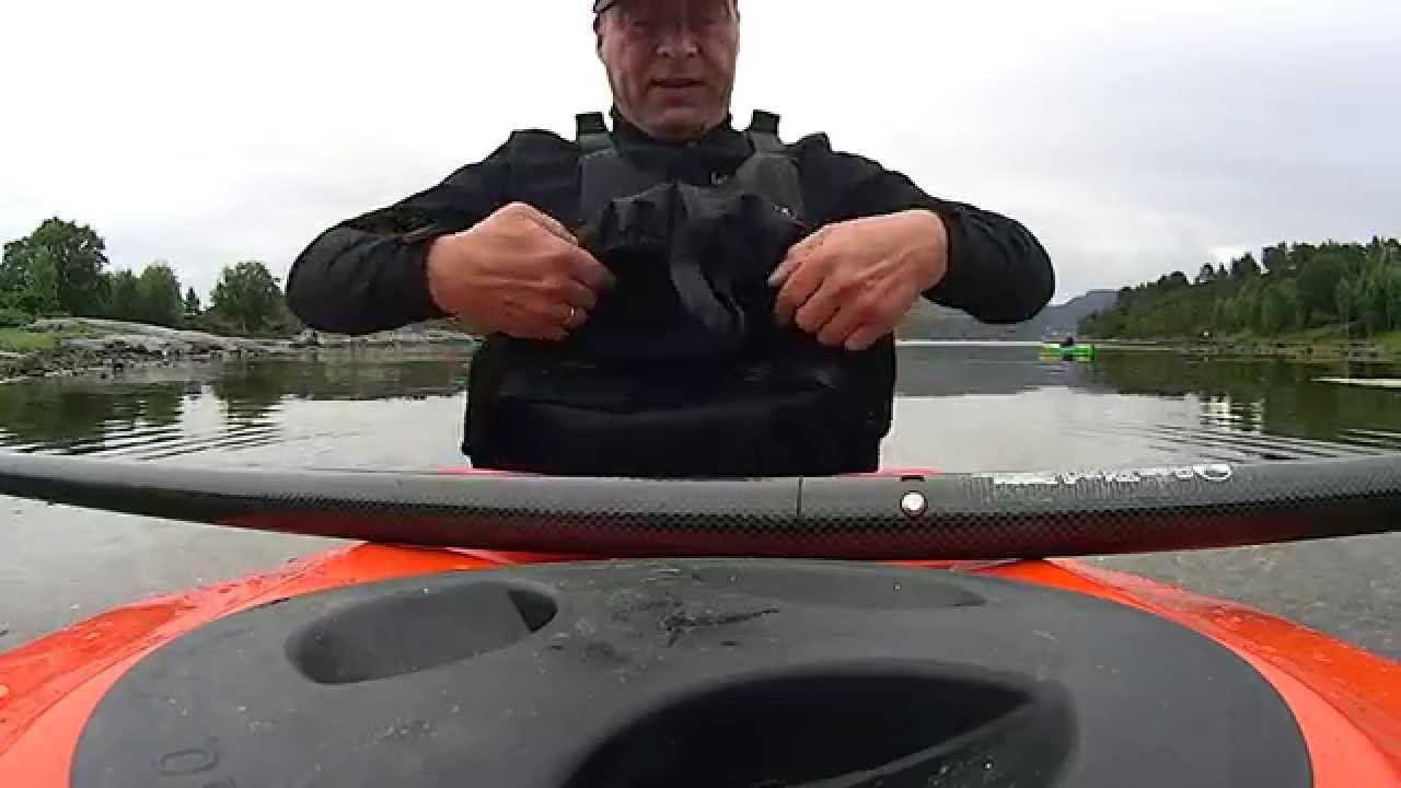 Kajakken naar R&oslash;st&oslash;ya
