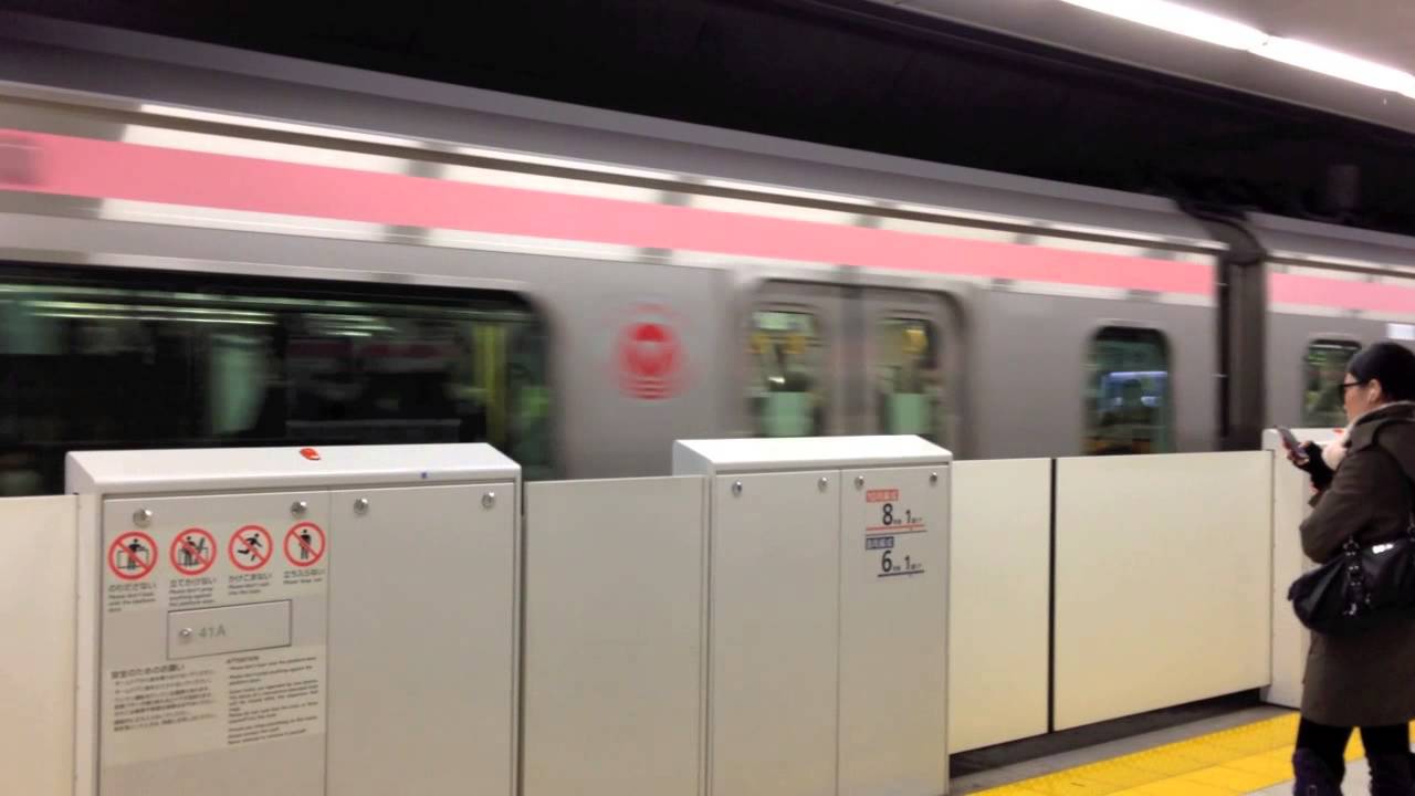 【HD】朝の副都心線を眺める（新宿三丁目）Commuter rush of Fukutoshin subway line in Shinjuku-Sanchoume station