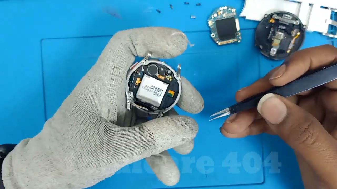 Samsung Galaxy Watch 4 Classic Battery dad Thi – Charge Kiya Aur Problem Solve!