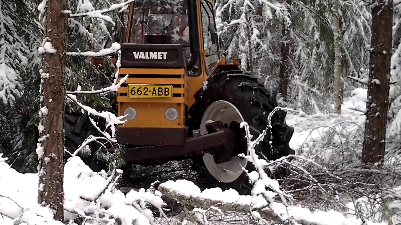 Valmet 803-4 Puunajossa talvella 2015-2016