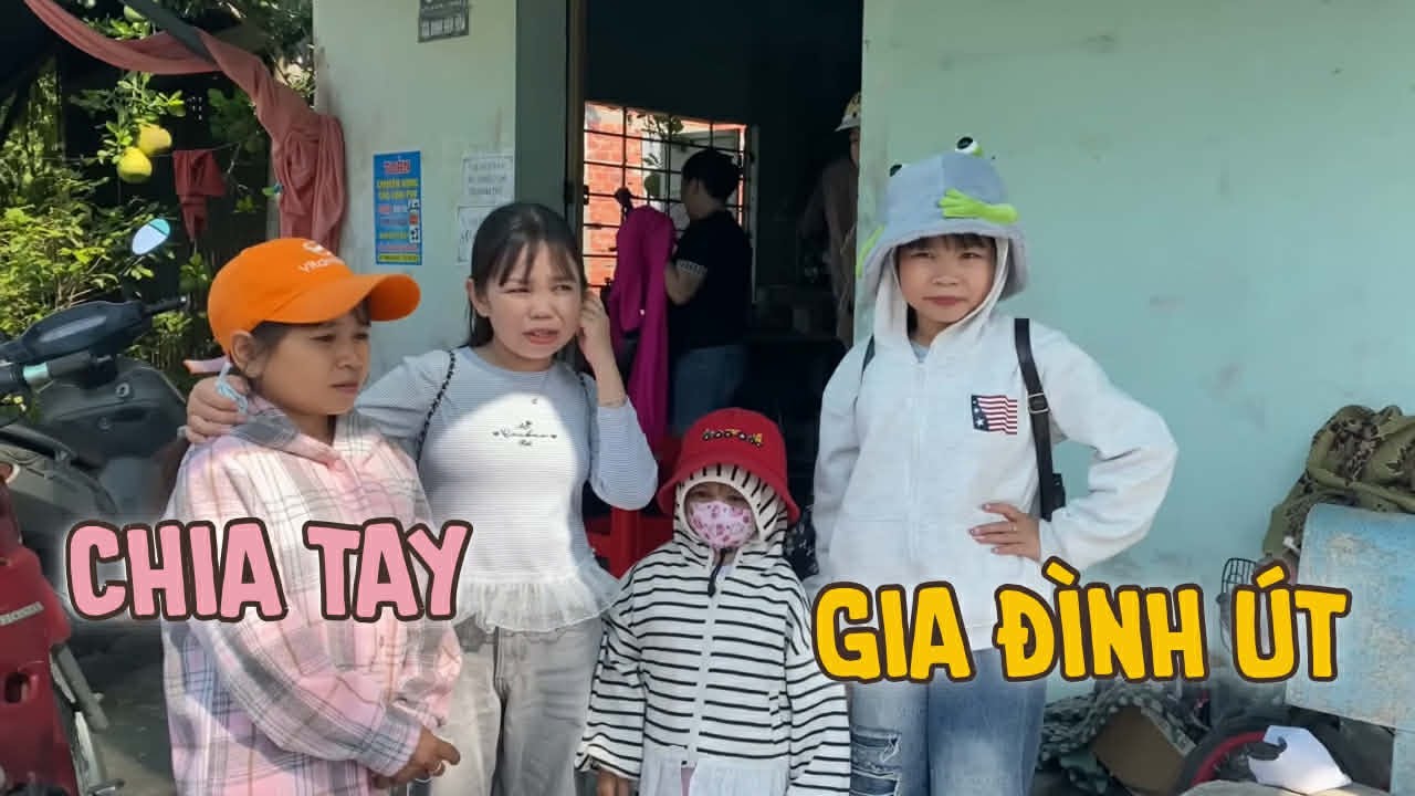 Mấy Chị Em Mua Quà Chuẩn Bị Chia Tay Gia Đình Út || Vợ Chồng Bé Bỏng