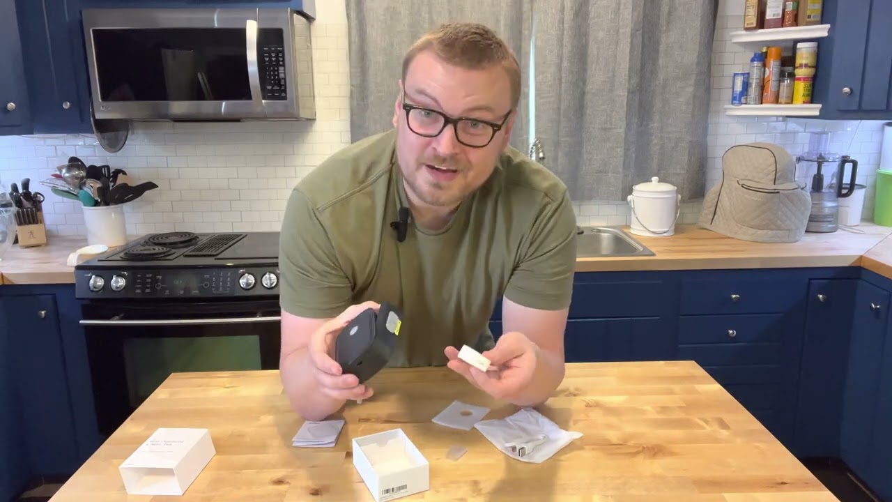 Jiose Bluetooth Wireless Label Maker Model B1 Unboxing and Review.