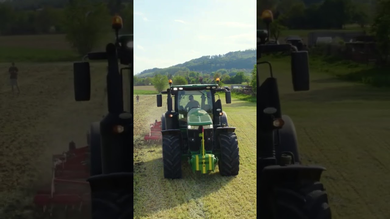 John Deere 7270R near Ole&scaron;n&aacute; dam 🏖️ #farming #agriculture #johndeere #johndeere7r #horsch