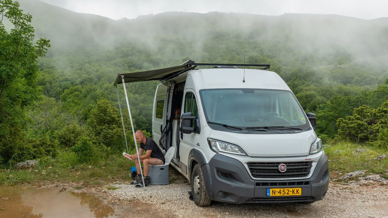 ONS PERFECTE ZELFVOORZIENENDE CAMPER TOILET!!