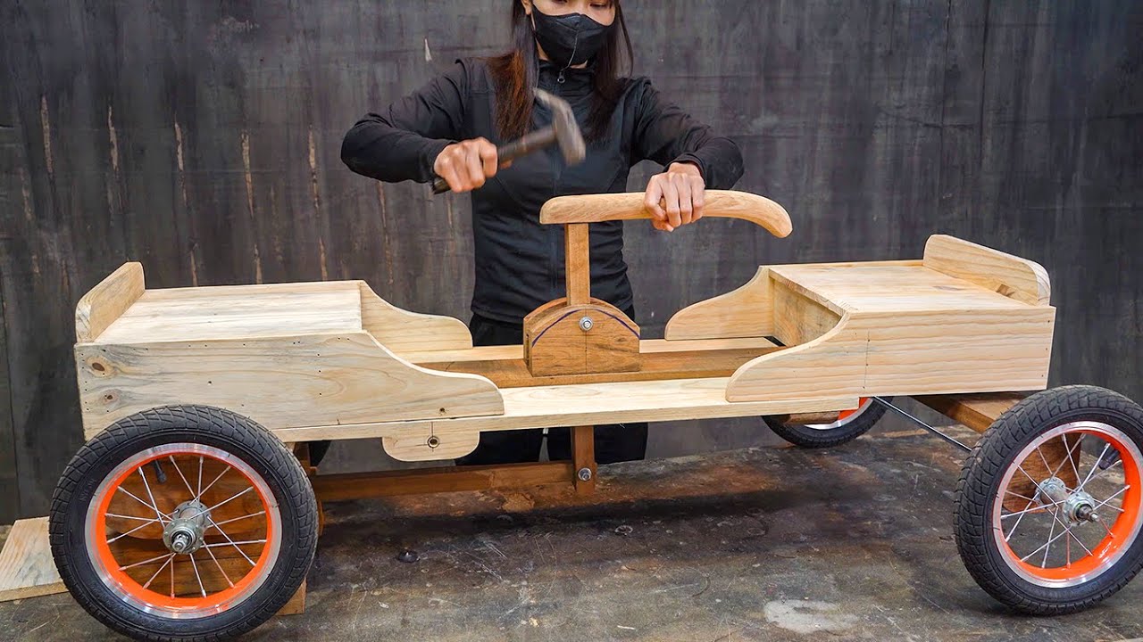 Making a Handmade Wooden Car for My Kids from Scratch Using Basic Materials