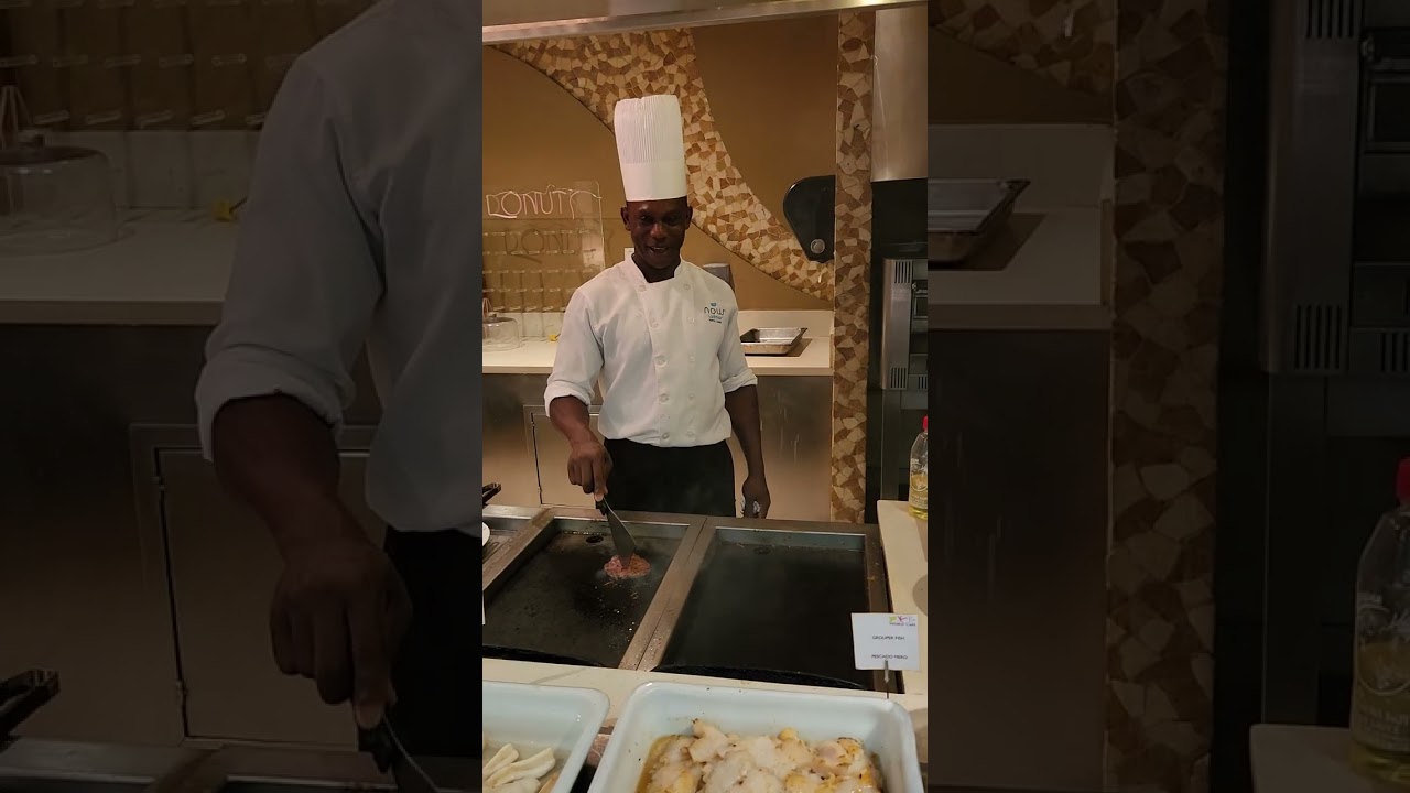 Dreams Royal Beach Resorts Buffet