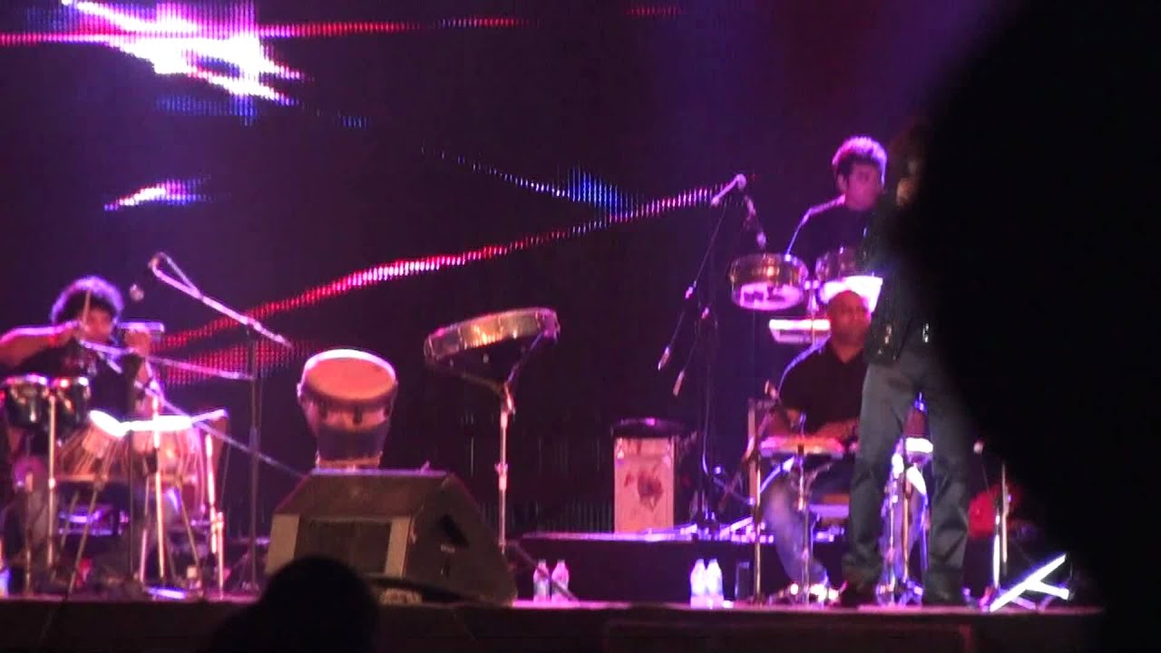 Sonu Nigam Live Nee Sanihake.MTS