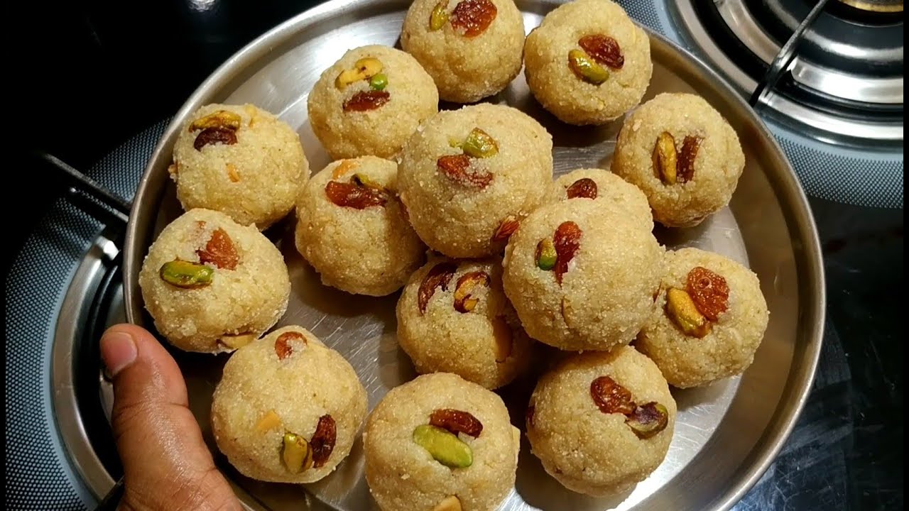 ಮಲೈ ರವೆ ಉಂಡೆ ಎಂತಾ ರುಚಿ, ಎಷ್ಟು ಮೃದು ಅಂತ್ತೀರಾ!| Malai rava laddu| Malai rave unde recipe