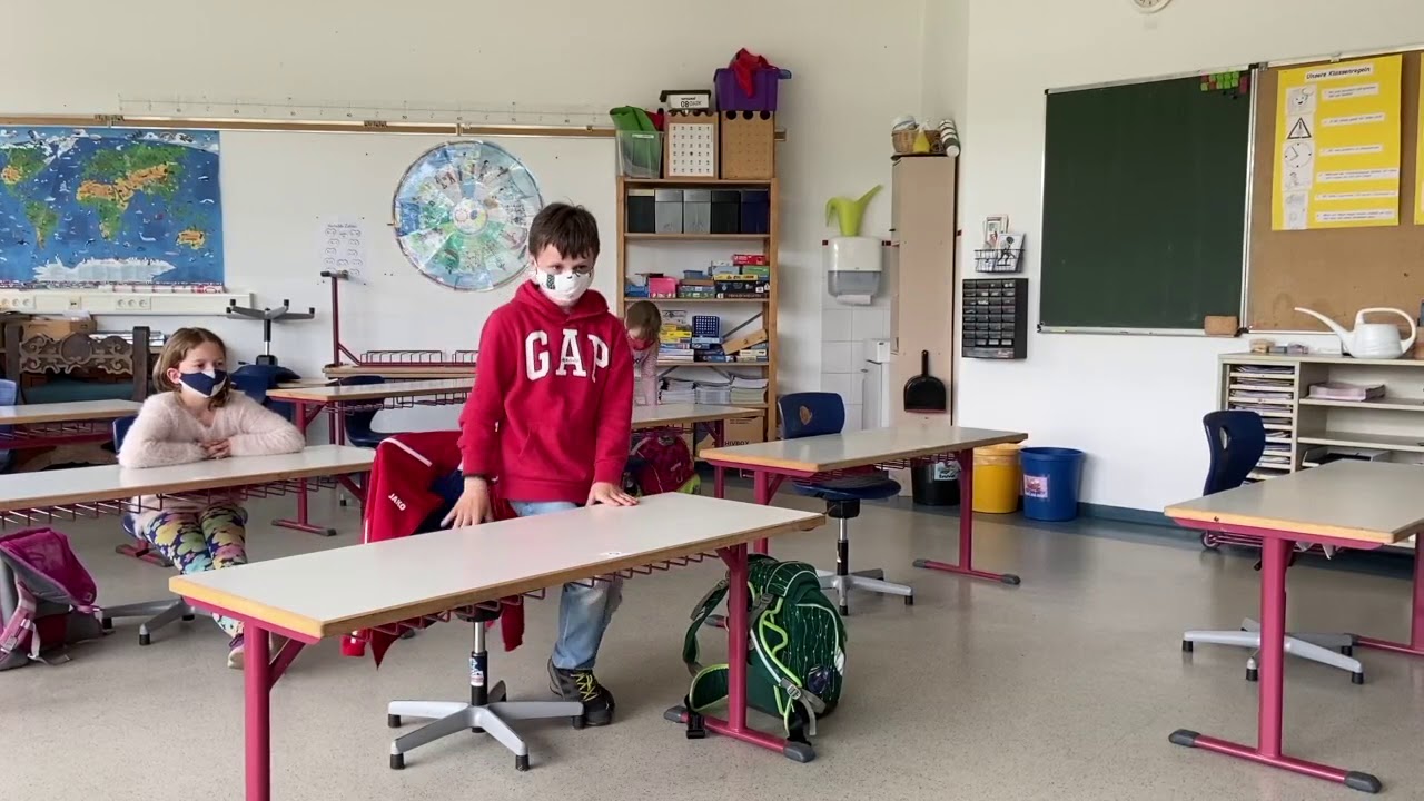 Die Kinder kehren zurück in die Astrid-Lindgren-Schule