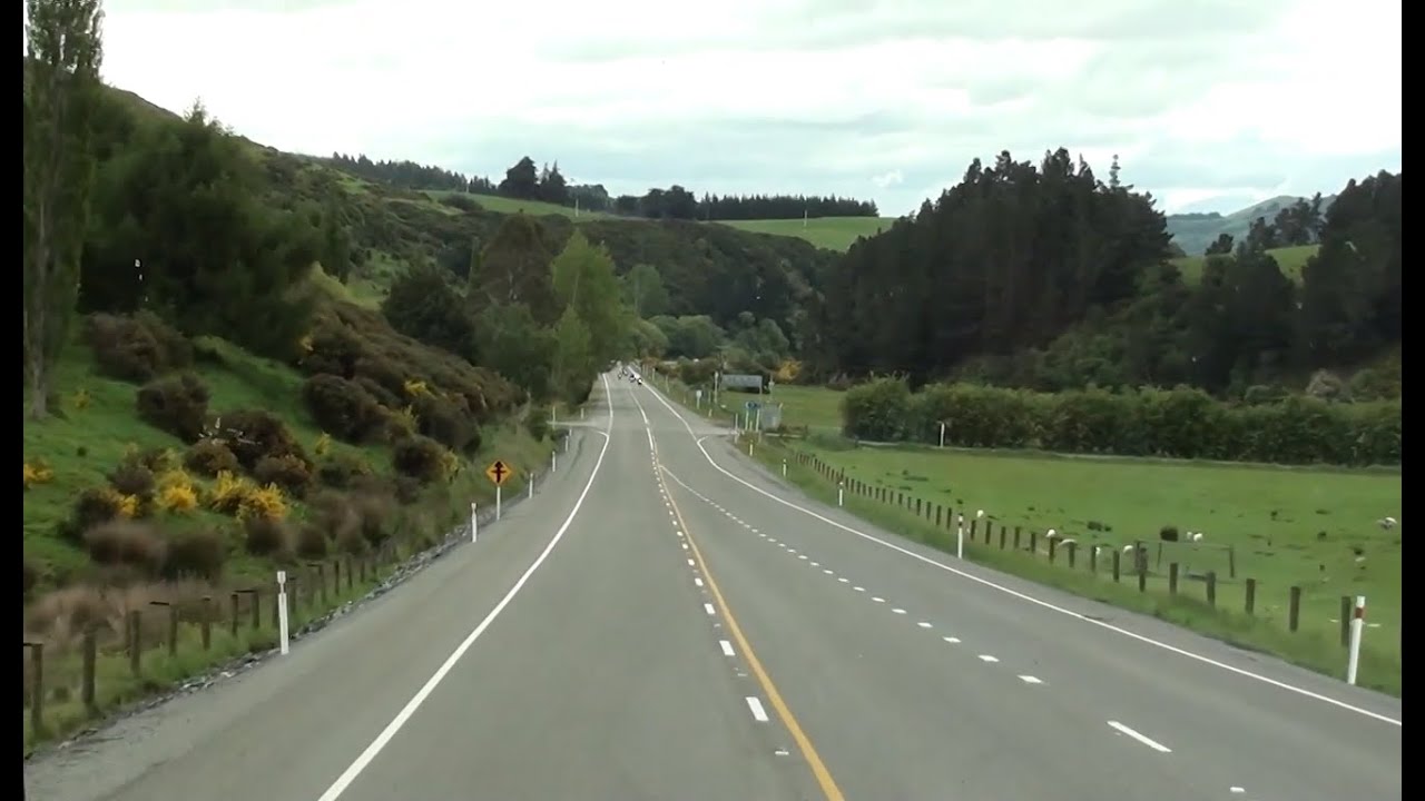 Incredible road trip Dunedin to Oamaru New Zealand Enjoy the silence of nature with amazing scenery