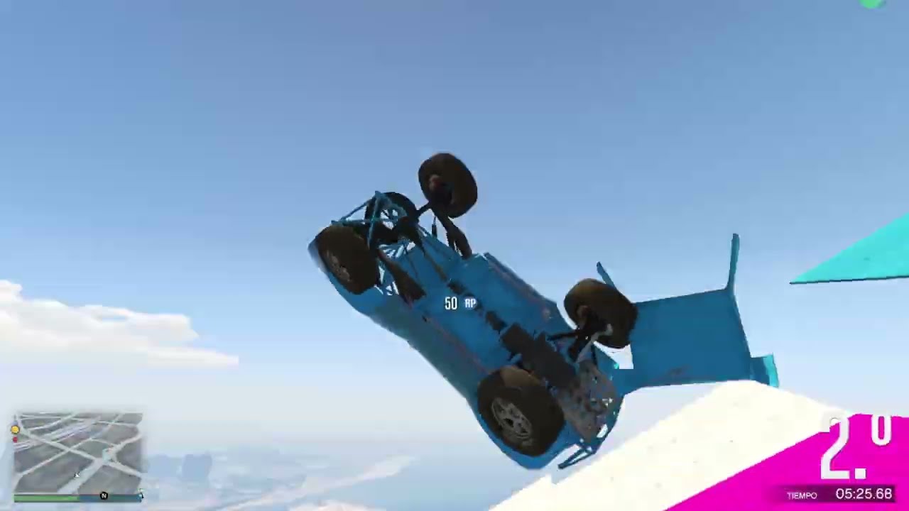 Esto puede salir bien o mal / #gtav  / mega rampa