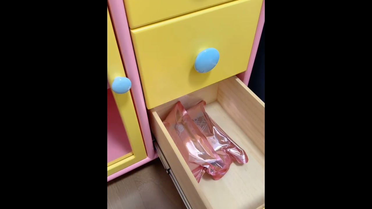 Immersive organization and decluttering: a super long video that's incredibly satisfying