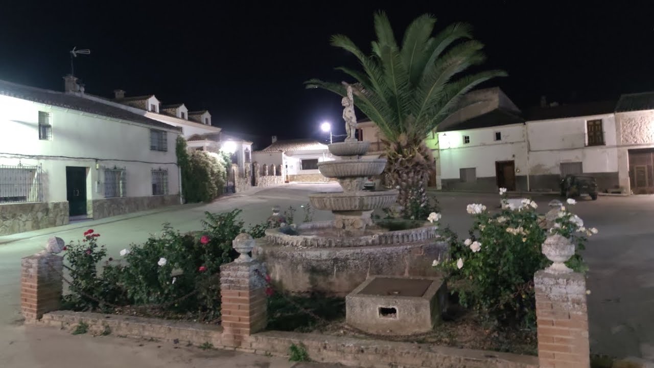 Un paseo de noche por Almendros (Cuenca, Castilla-La Mancha) [2023]
