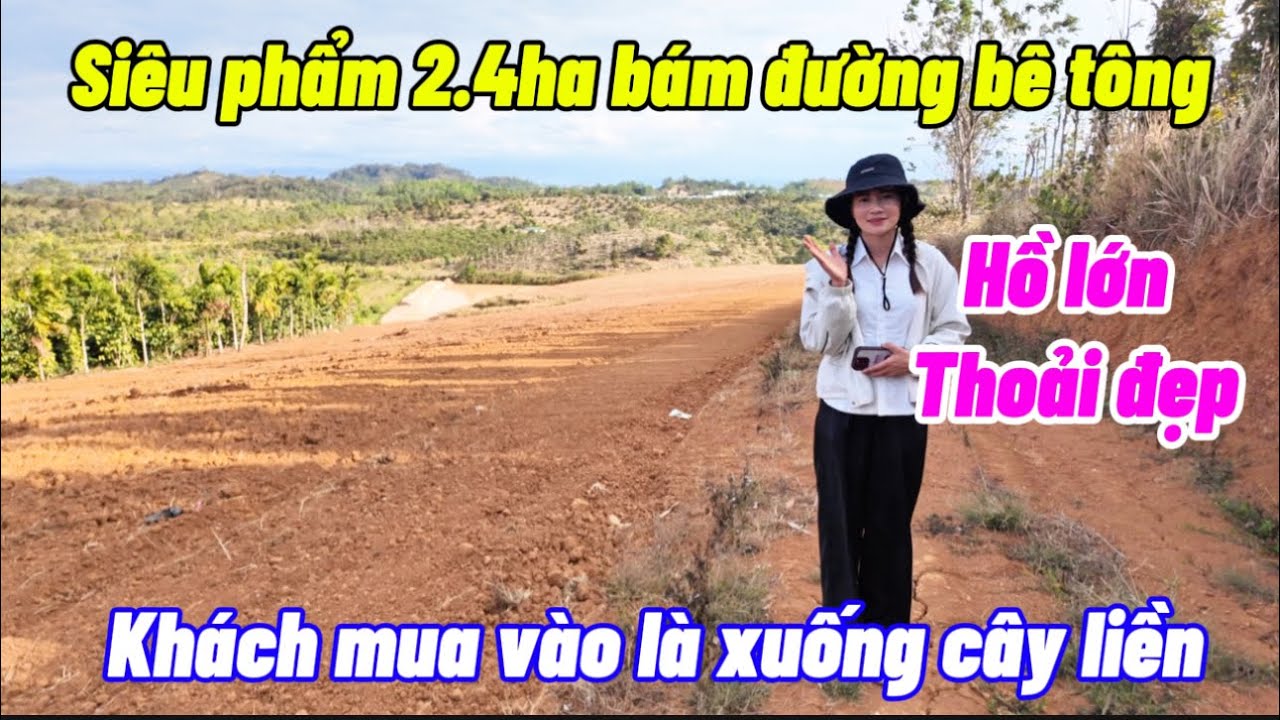 Chị chủ xinh đẹp cần bán mảnh đất bám đường bê tông có hồ lớn .gần dân giá siêu rẻ 