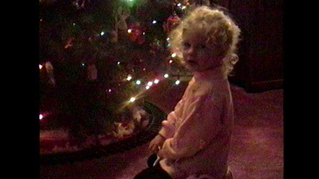 Taylor Swift - Christmas Tree Farm