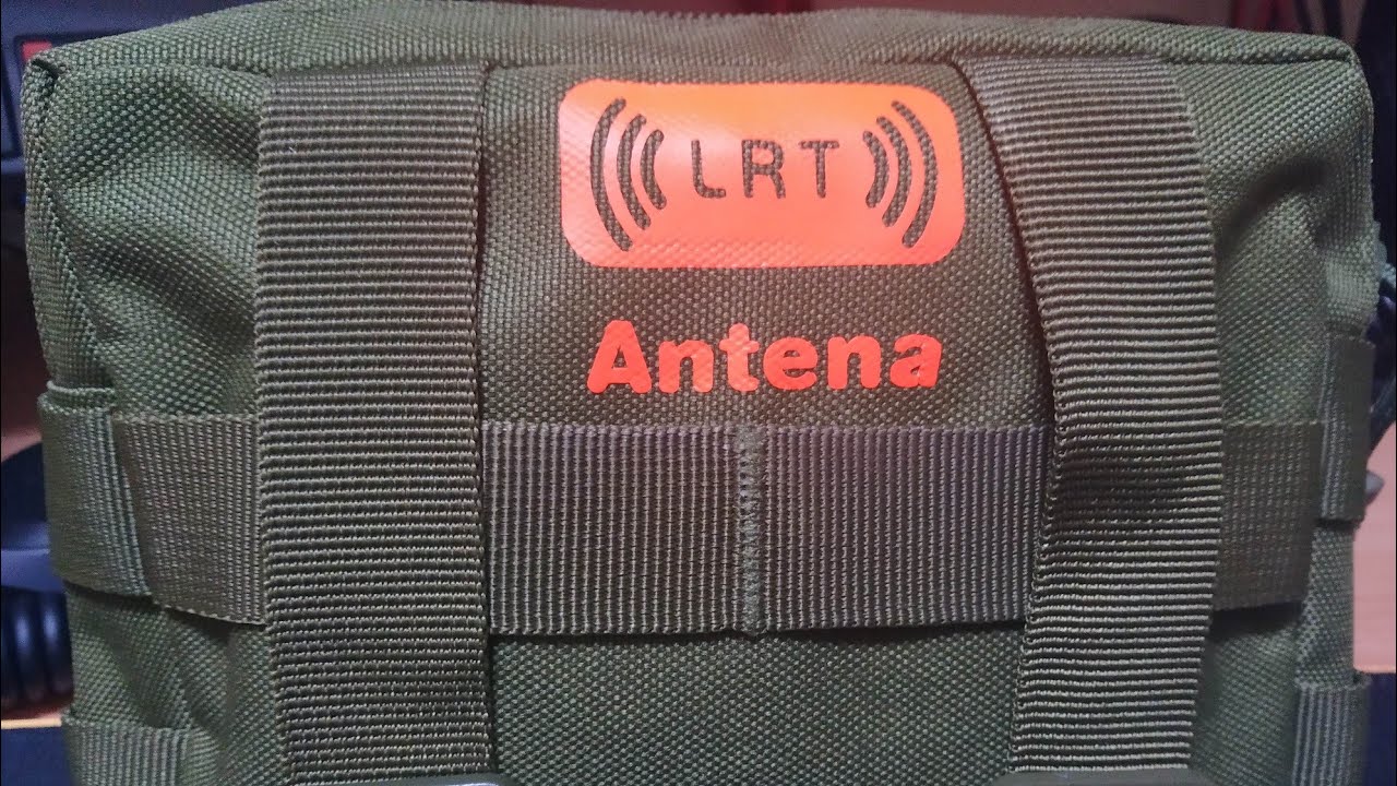 Antena de HF QRP multibanda tipo EnFed y su bolso de transporte. Minimalista total.