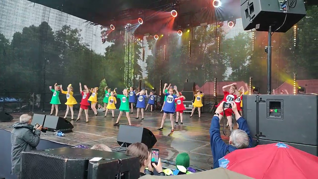 Dni Łańcuta ,deszczowe jak zwykle, ale taneczne😄😄😄👏👏👏 Zespół Taneczny