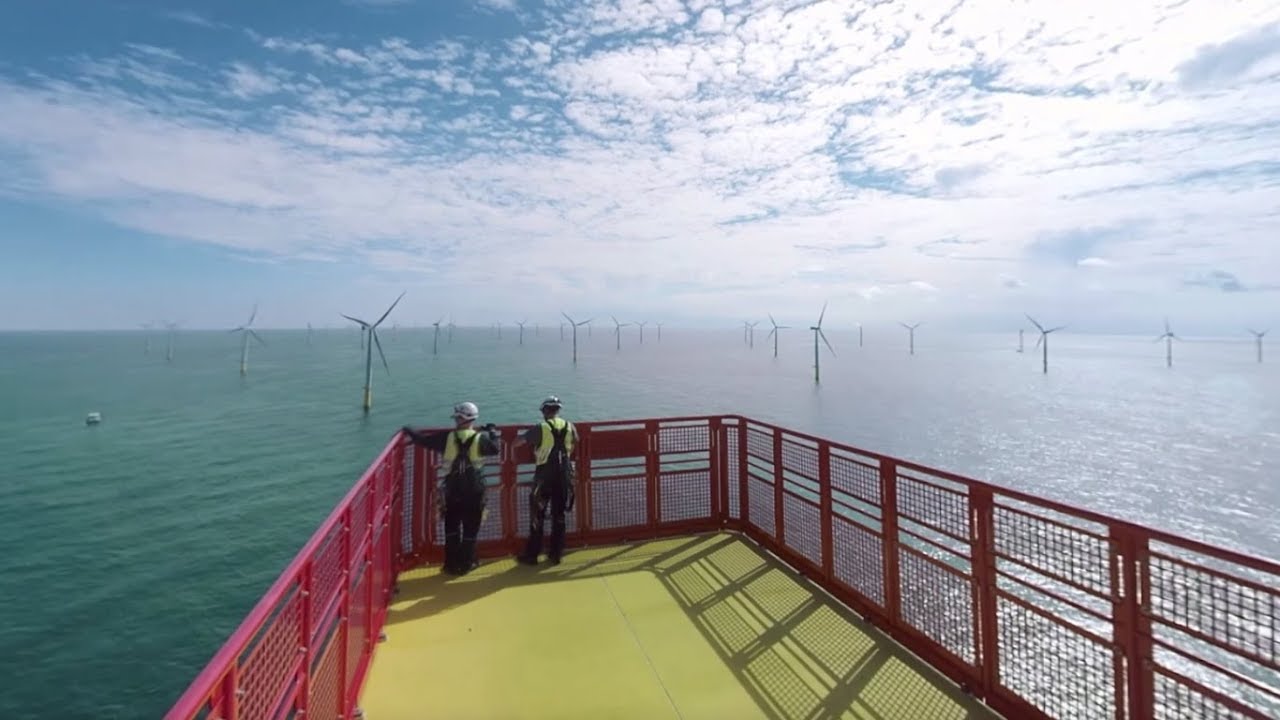 Experience wind power offshore in 360°
