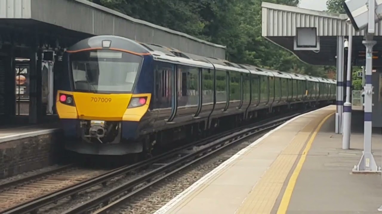Trains at SIDCUP