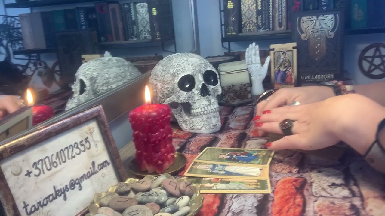 🧿🧿Apie Jus❗️Asmenybės paieškos. Kas laukia? #tarot #tarokortos#taro #magija 