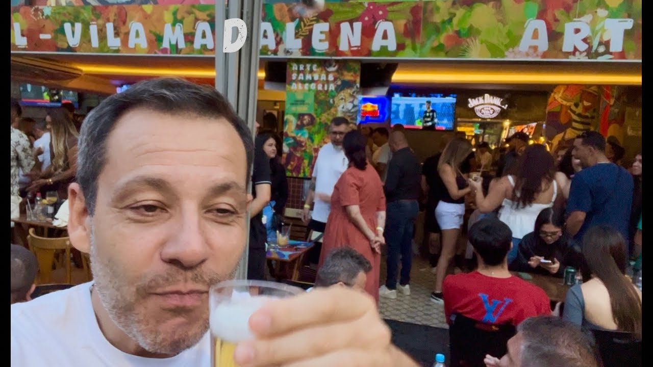 VILA MADALENA EM SÃO PAULO - O AGITO DOS BARES E BALADAS E O BECO DO BATMAN