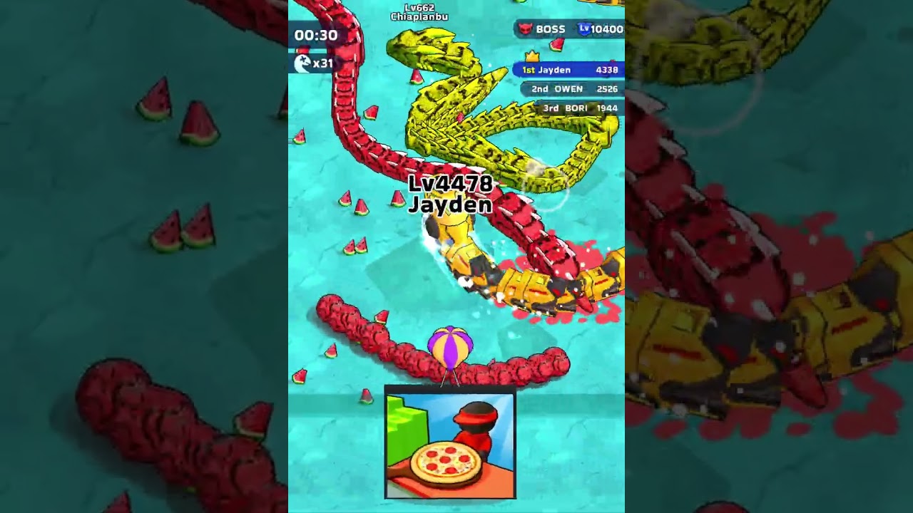 Me playing Snake Clash for the first time on this channel
