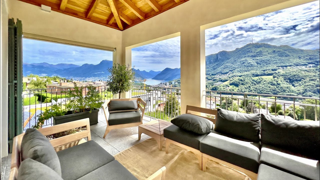 Elegantes Duplex-Penthouse in Montagnola mit Blick auf den Luganersee & nahe von TASIS zu verkaufen
