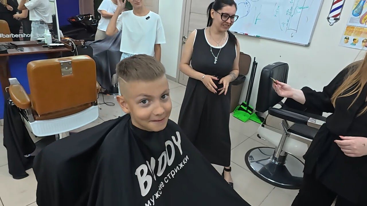 Практика на курсе Барбер с нуля в barber school BUDDY Екатеринбург июль 2025
