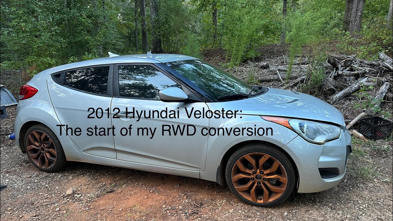 Hyundai Veloster 2012: снятие приборной панели и обивки потолка