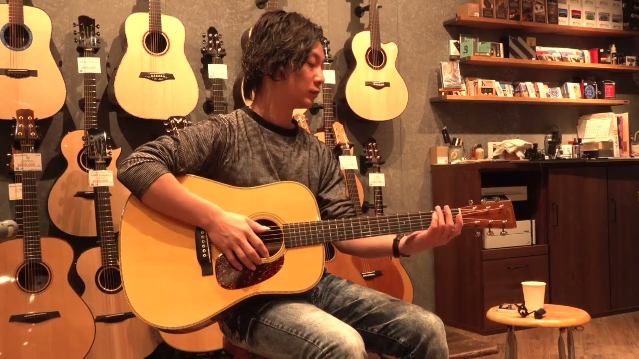Martin D-28 AUTHENTIC 1937 (2014) Blue-G & Yuki Matsui