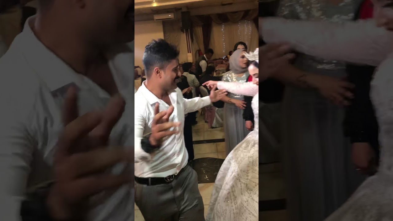 اخو العروسه يابني دمي والعروسه ترقص من الفرح
