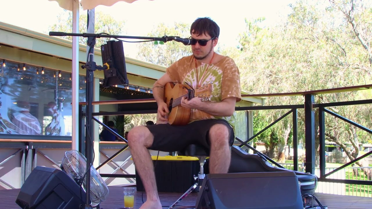Strong Enough (Cher Acoustic Cover) - Tide I Music @ The Ravenswood Hotel