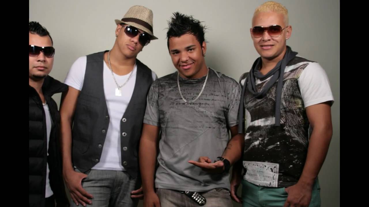 &Eacute; INEXPLIC&Aacute;VEL - Grupo 22 minutos & Tom Black