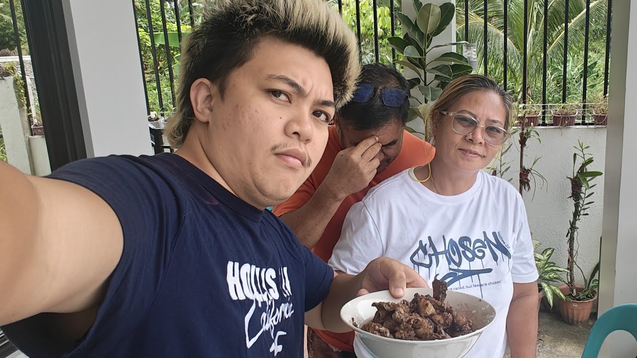 TANGHALAYAS!